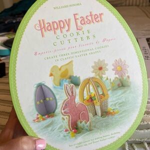 Williams Sonoma 3D Happy Easter Cookie Cutters - Multicolor
